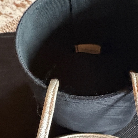 Box of Chocolates Lulu Guinness limited edition numbered evening bag - Picture 5 of 7